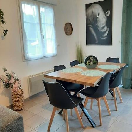Proche Aeroport A Pied O' Jungle Apartman Tillé Kültér fotó