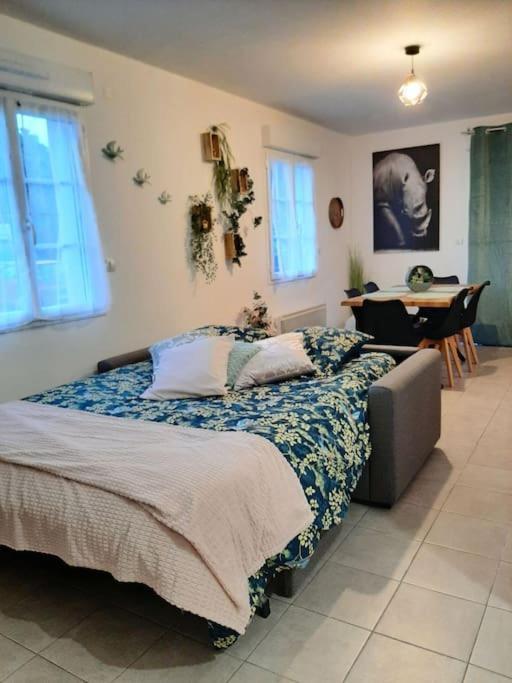 Proche Aeroport A Pied O' Jungle Apartman Tillé Kültér fotó